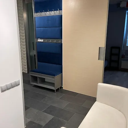 Słoneczny Penthouse z tarasem i jacuzzi 8 plus 2 osób Stadion Narodowy Francuska * Varsovia