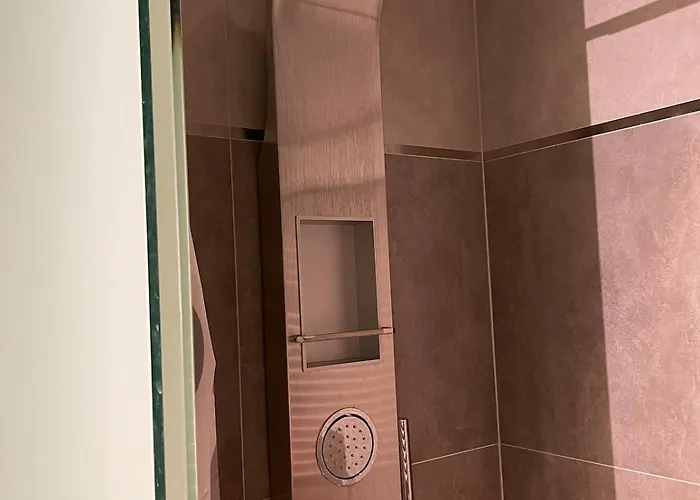 Sloneczny Penthouse Z Tarasem I Jacuzzi 8 2 Osob Stadion Narodowy Francuska Варшава