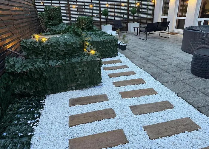 Апартаменты Sloneczny Penthouse Z Tarasem I Jacuzzi 8 2 Osob Stadion Narodowy Francuska